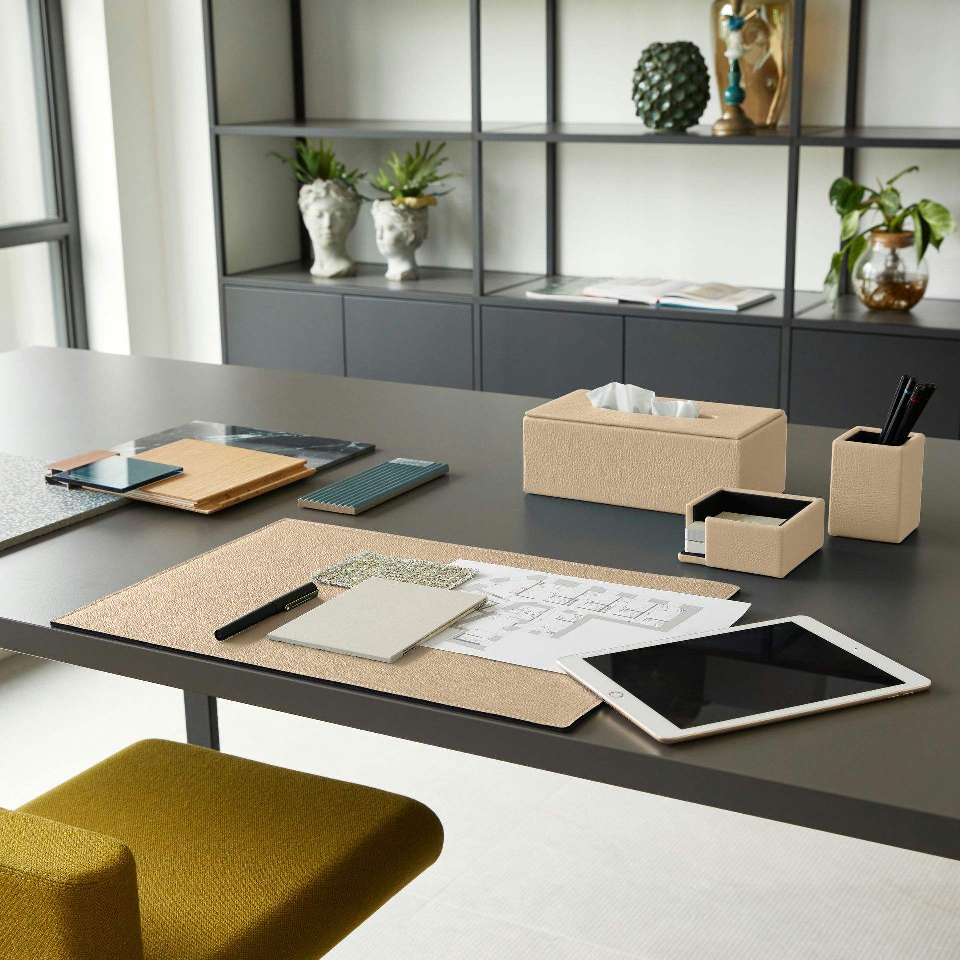 Держатель для кожаных салфеток EGLOOH Афина ARCH-00088847 - Вид №22