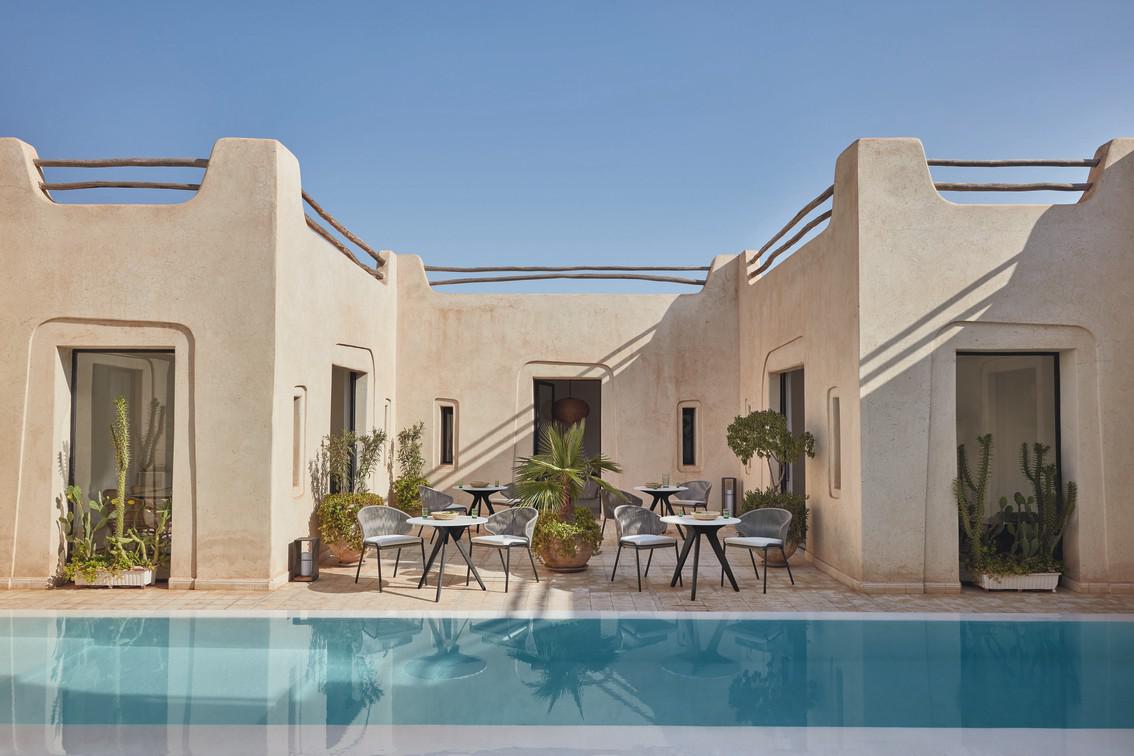 MNST968 Обеденный стол teak 264см x 118см Manutti Torsa - Вид №19