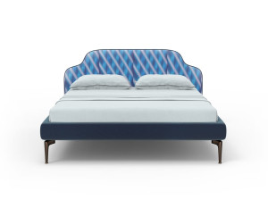 Двуспальная кровать с мягким изголовьем