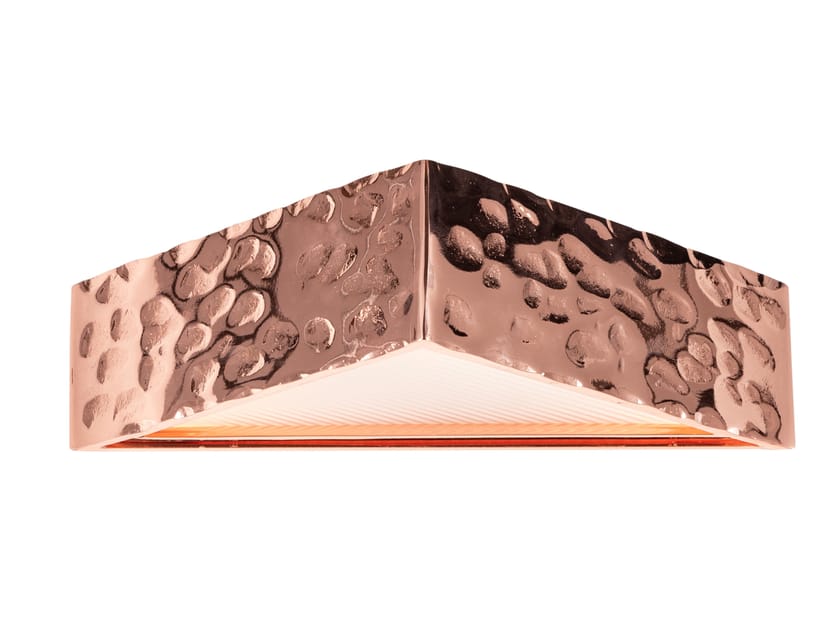 Металлический светодиодный настенный светильник STILLUX В центре внимания ARCH-00090308