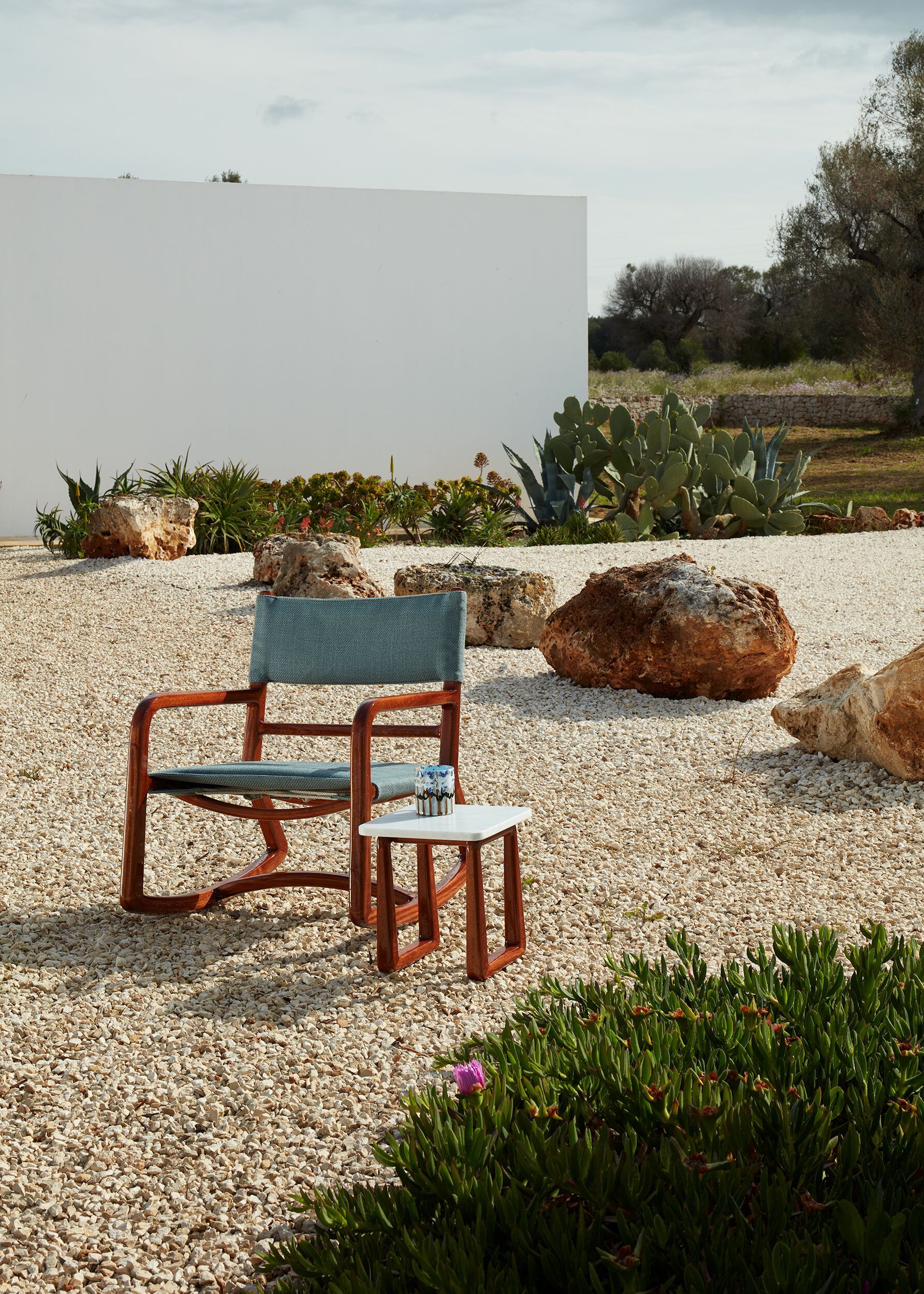 Кресло-качалка из красного дерева и ткани с подлокотниками Exteta Loro Piana Interiors, Стулья Delight от Exteta ARCH-00009398 - Вид №4