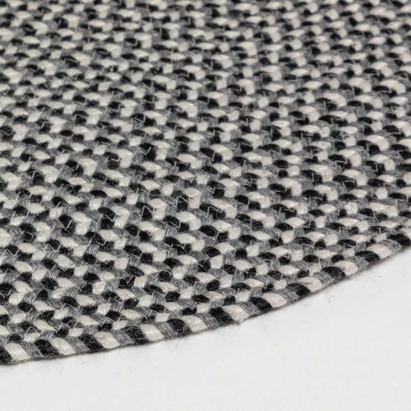 081697 Круглый ковер 150 см серый La Forma Rodhe 