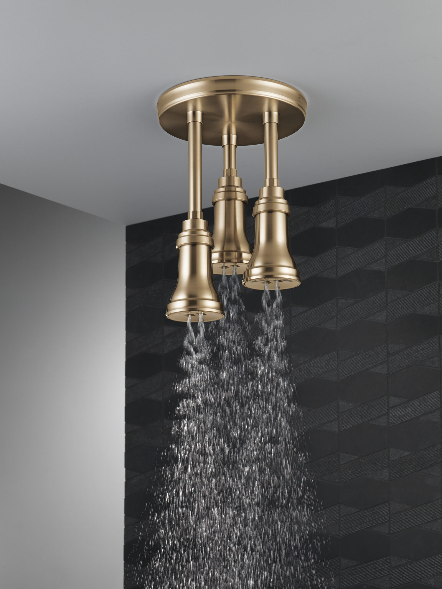 57190-CZ H2Okinetic® Подвесная душевая лейка Raincan Delta Faucet Universal Showering Шампанское бронза  - Вид №3