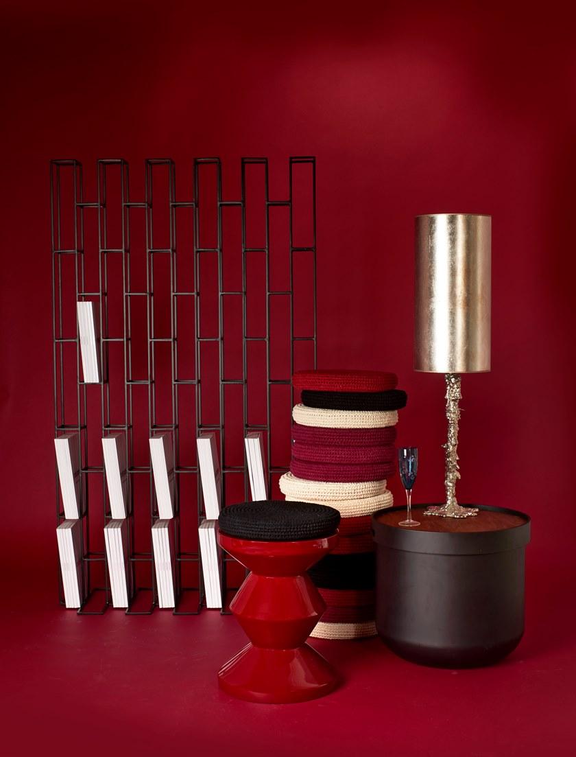 Pols Potten Низкий пластиковый табурет  510-070-013  - Вид №12