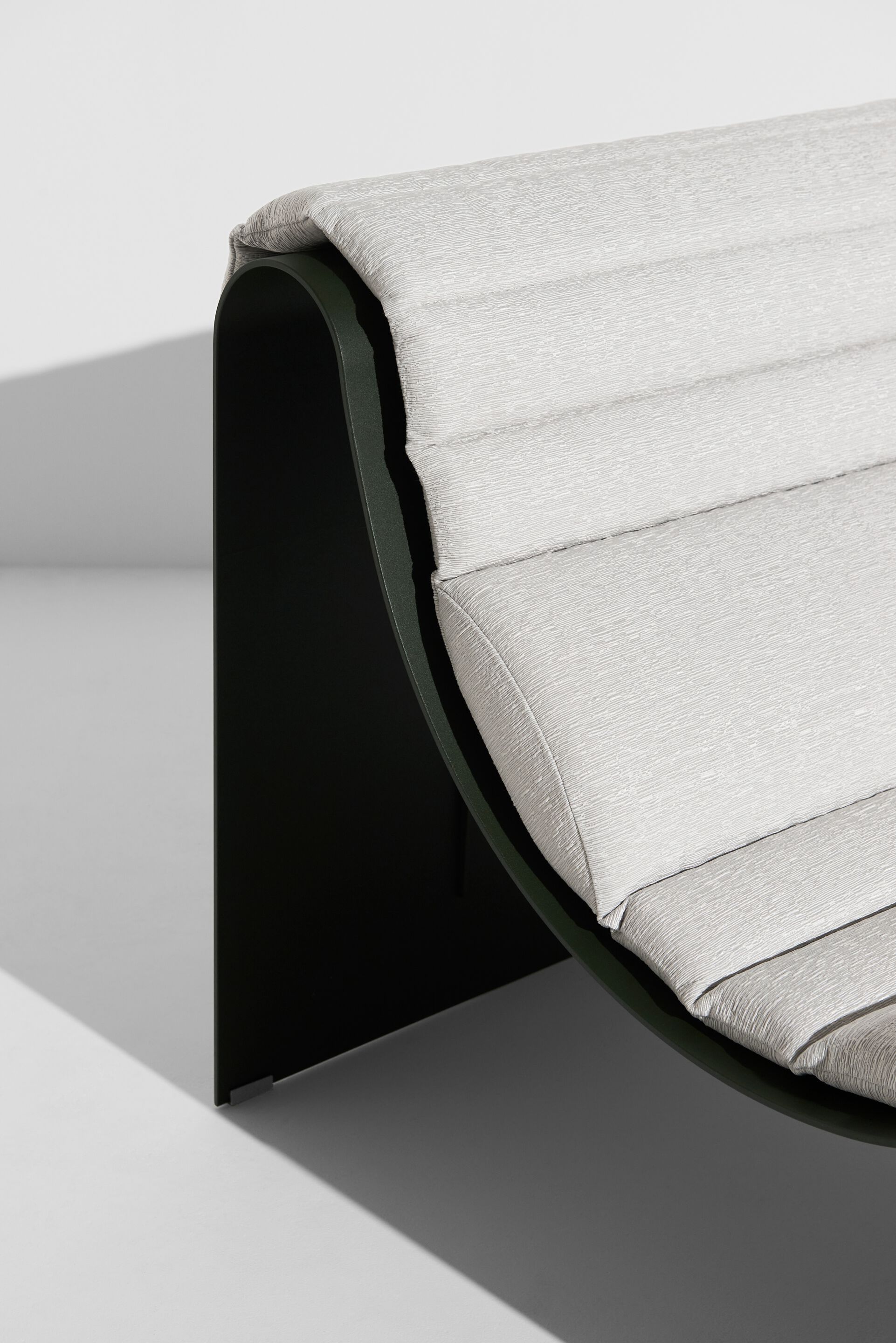 Алюминиевое кресло с порошковым покрытием Petite Friture Eclipse ARCH-00055721 - Вид №4