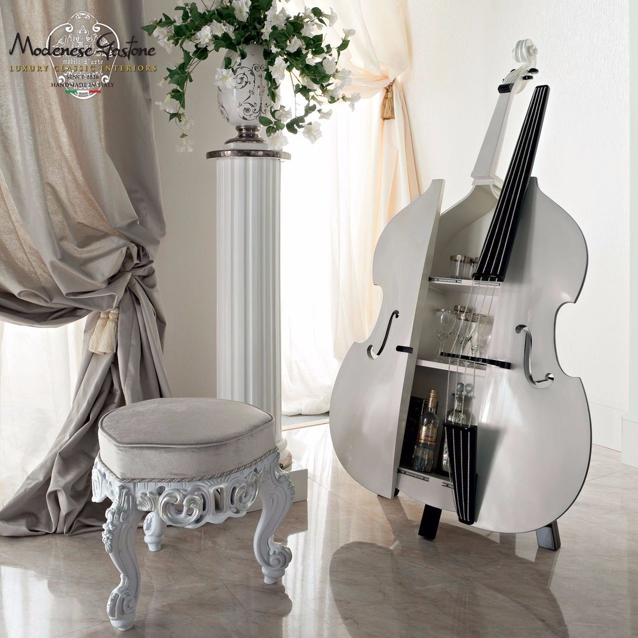 Классический стиль ткани пуф Modenese Luxury Interiors Bella Vita ARCH-00031754 - Вид №1