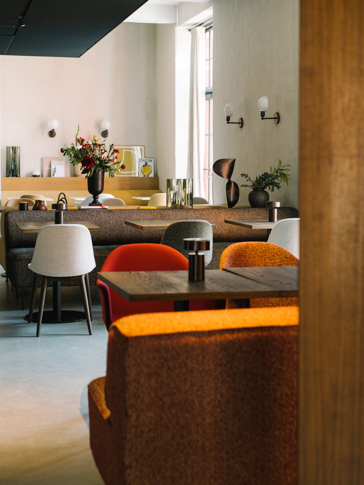 9352002-01FY09ZZ Harbour Arm Chair, Мягкое LuceLight  - Вид №13