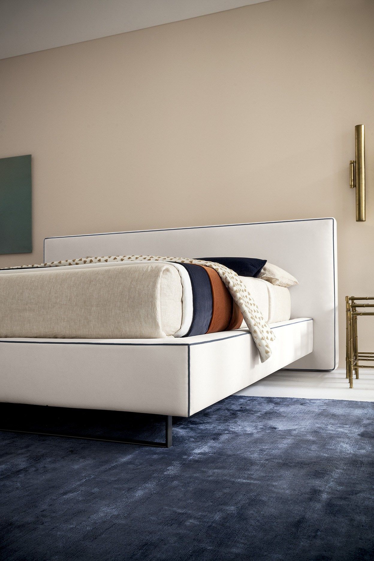 Двуспальная кровать для хранения ткани с мягким изголовьем Felis Bedstories ARCH-00105228 - Вид №12