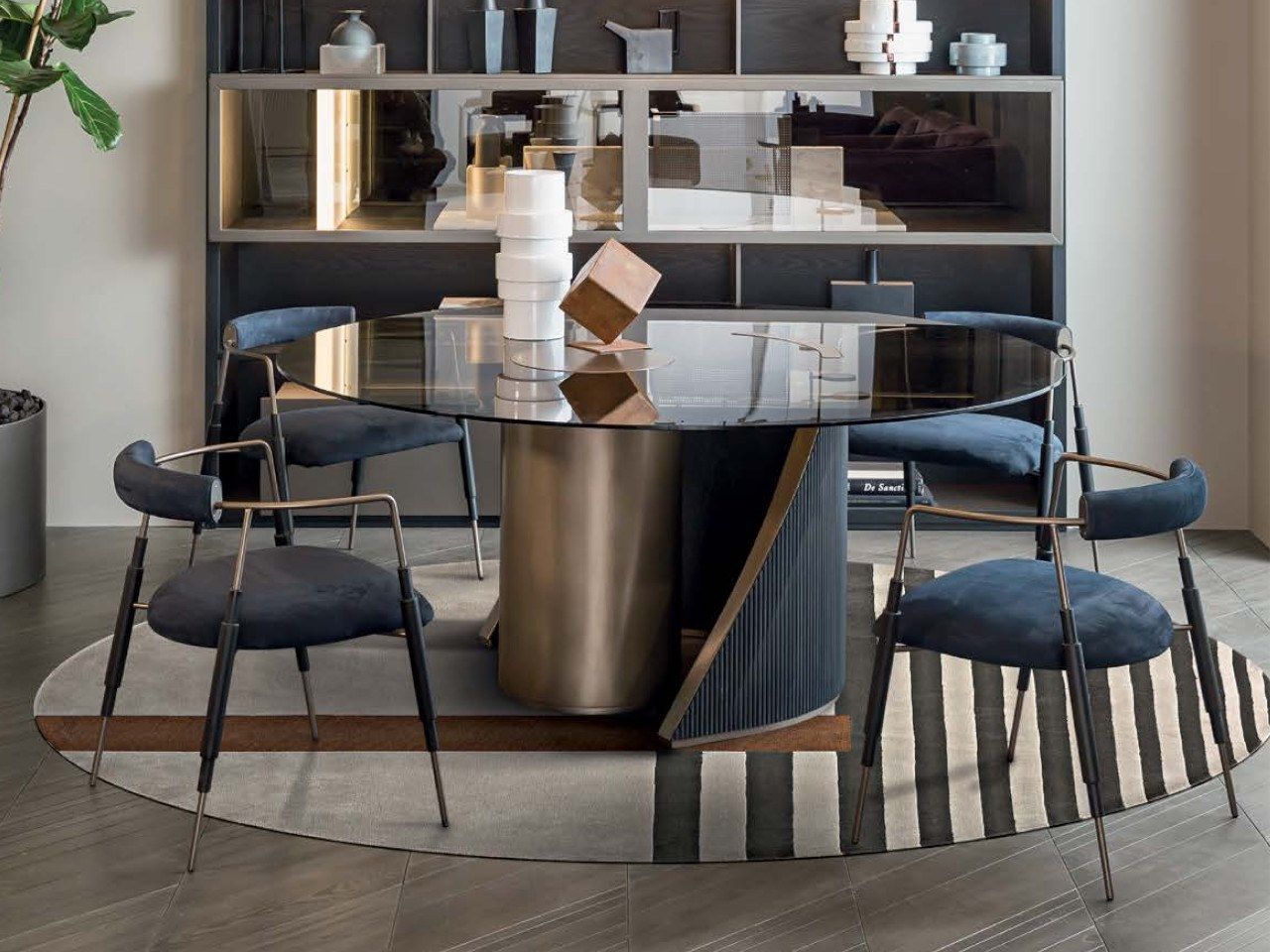 Круглый стеклянный обеденный стол Shake Hege ARCH-00040228 - Вид №1