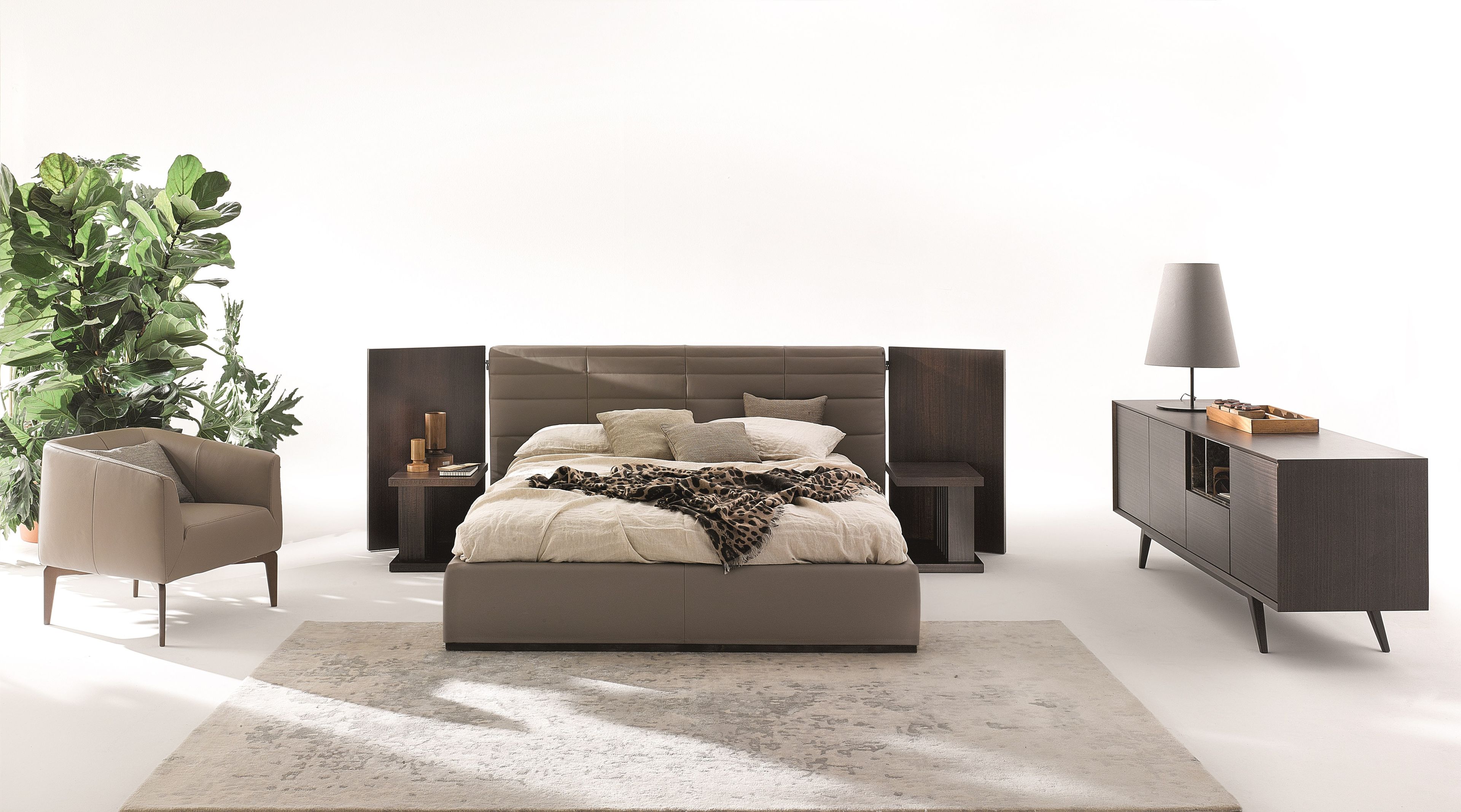 Кожаная кровать с мягким изголовьем Ditre Italia GRANDANGOLO ARCH-00035654 - Вид №2