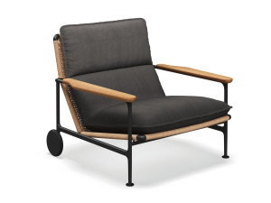 Тканевое садовое кресло с подлокотниками