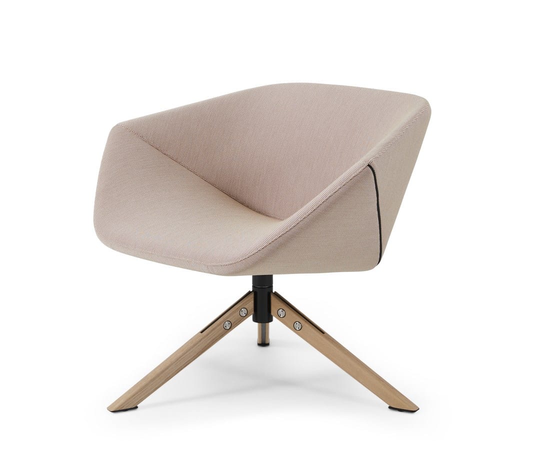 Тканевое кресло с подлокотниками Montis ARCH-00119486