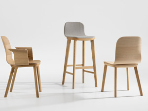 Мягкий стул