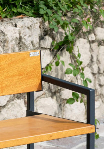 Сидение на открытом воздухе