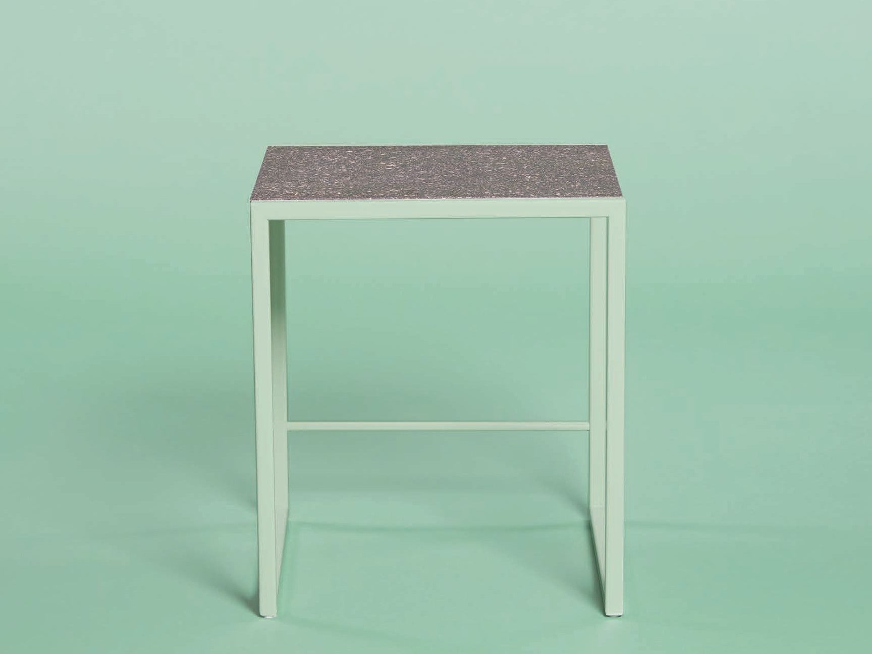 Металлический низкий стул с подставкой для ног Giacopini Жан ARCH-00113032