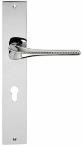 LINEA CALI' Латунная ручка в современном стиле на пластине с замком Spirit mesh