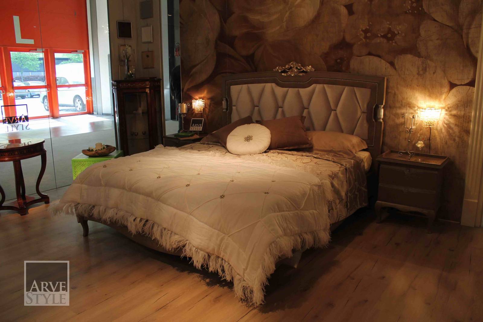 Деревянная двуспальная кровать с мягким изголовьем Arvestyle ARCH-00032854 - Вид №1