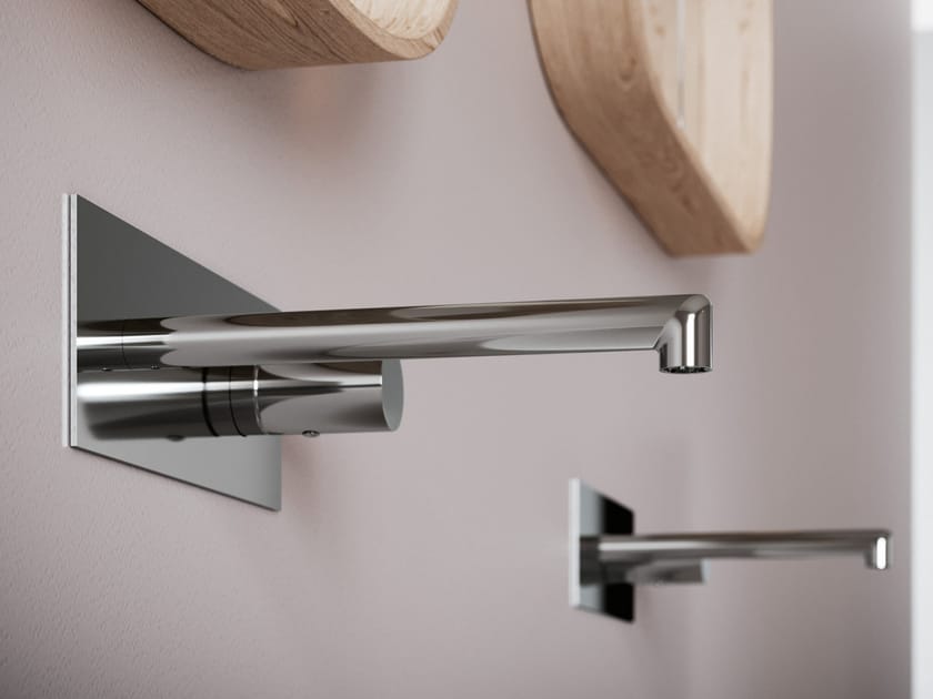 Латунный настенный смеситель для раковины с пластиной Rubinetterie Treemme T30 ARCH-00037847