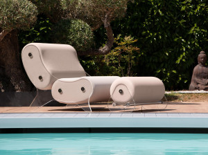 Кресло с подставкой для ног