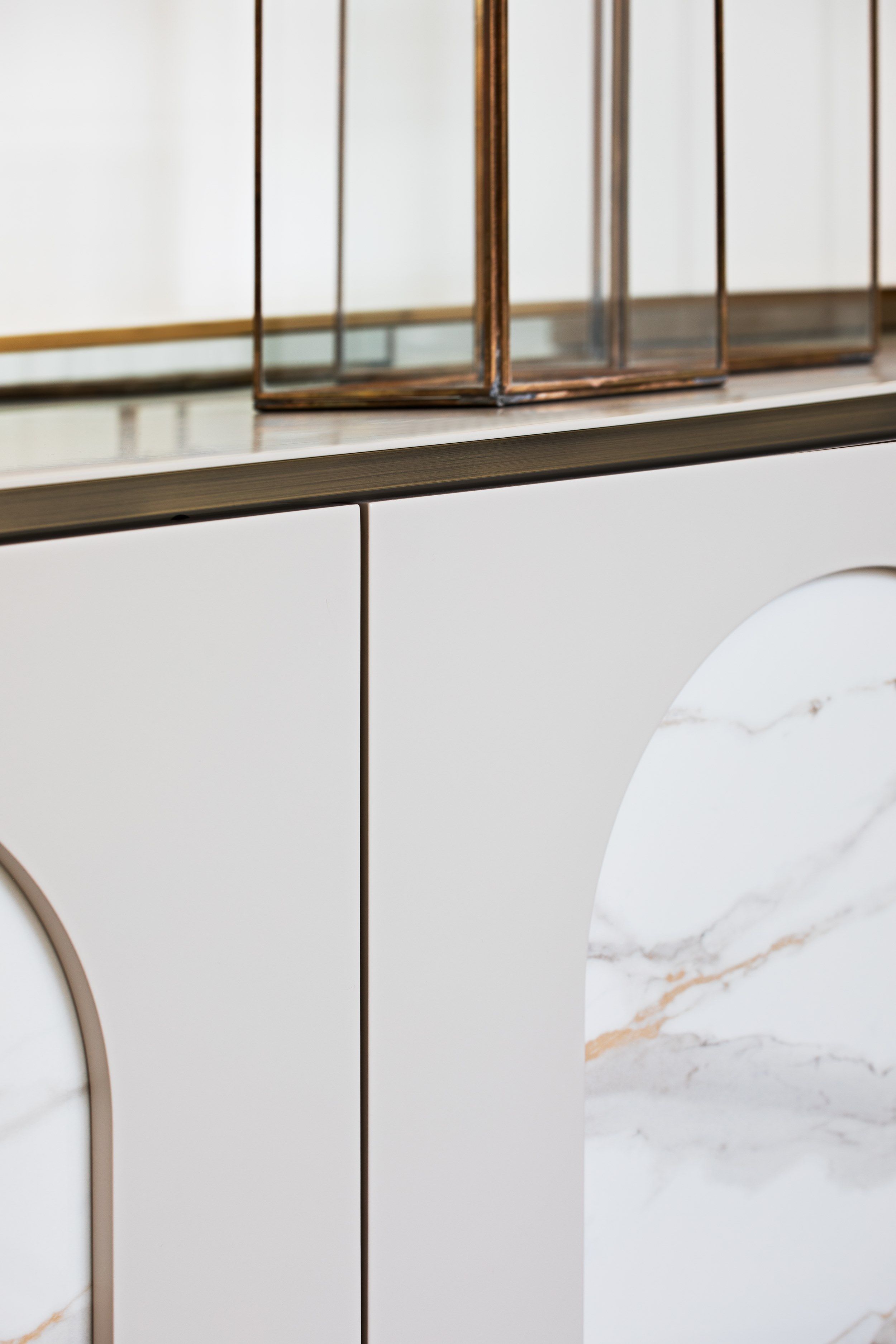 Деревянный шкаф с распашными дверями Capital Collection палладий ARCH-00035934 - Вид №11