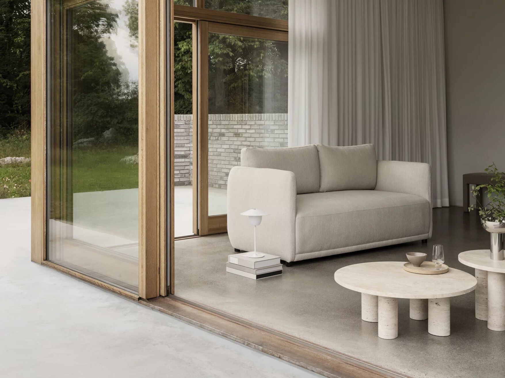 Травертин круглый журнальный столик blomus волос ARCH-00095528 - Вид №4