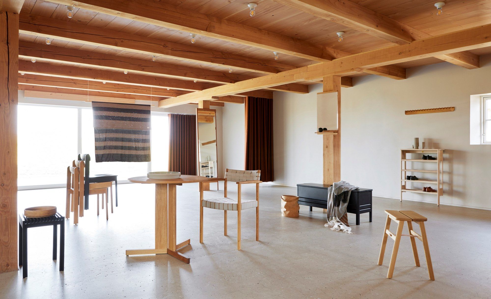 Плед с графическим рисунком из альпаки Form & Refine Aymara ARCH-00052386 - Вид №5