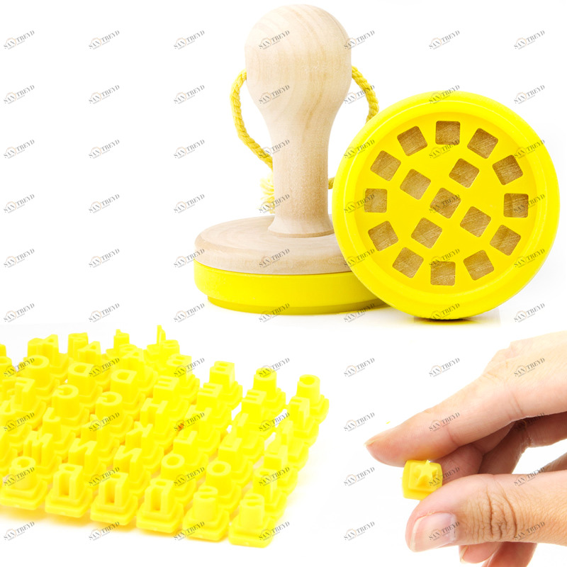 Штамп желтый для печенья Custom SUCK UK ДИЗАЙНЕРСКИЕ 00-3871393 Желтый 