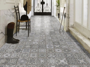 Нескользящий виниловый пол с цементным эффектом