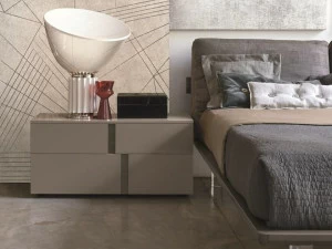 Gruppo Tomasella Тумбочка прикроватная лакированная прямоугольная с ящиками Athena