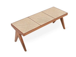 Скамейка из массива дерева