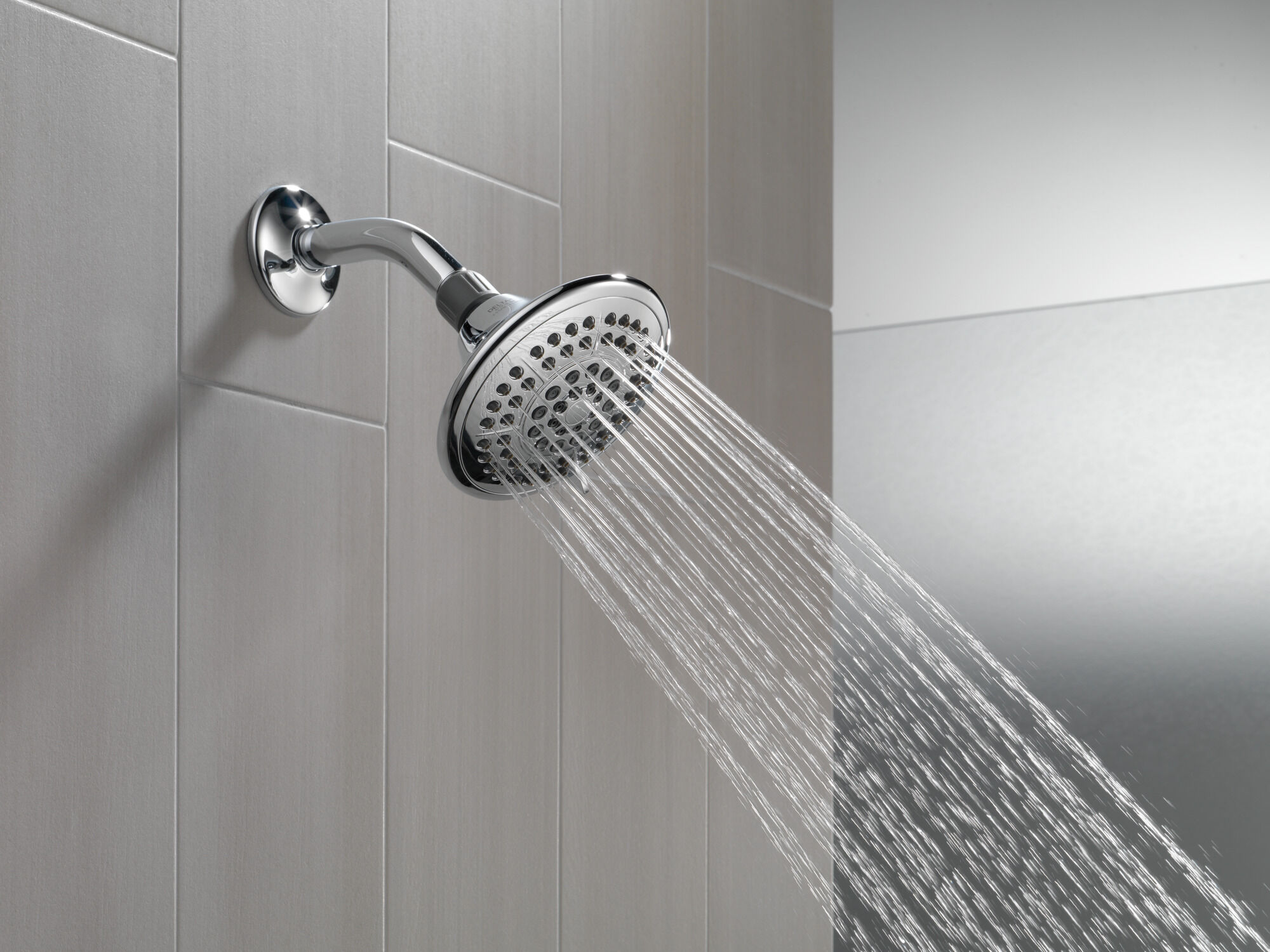 75554C Душевая лейка с 5 настройками Delta Faucet Universal Showering Хром  - Вид №2