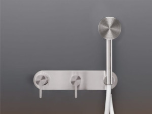 Настенный термостатический смеситель для ванны / душа