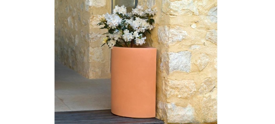 028656 Кашпо Half Cylinder Vondom Pots Studio Vondom  - Вид №3