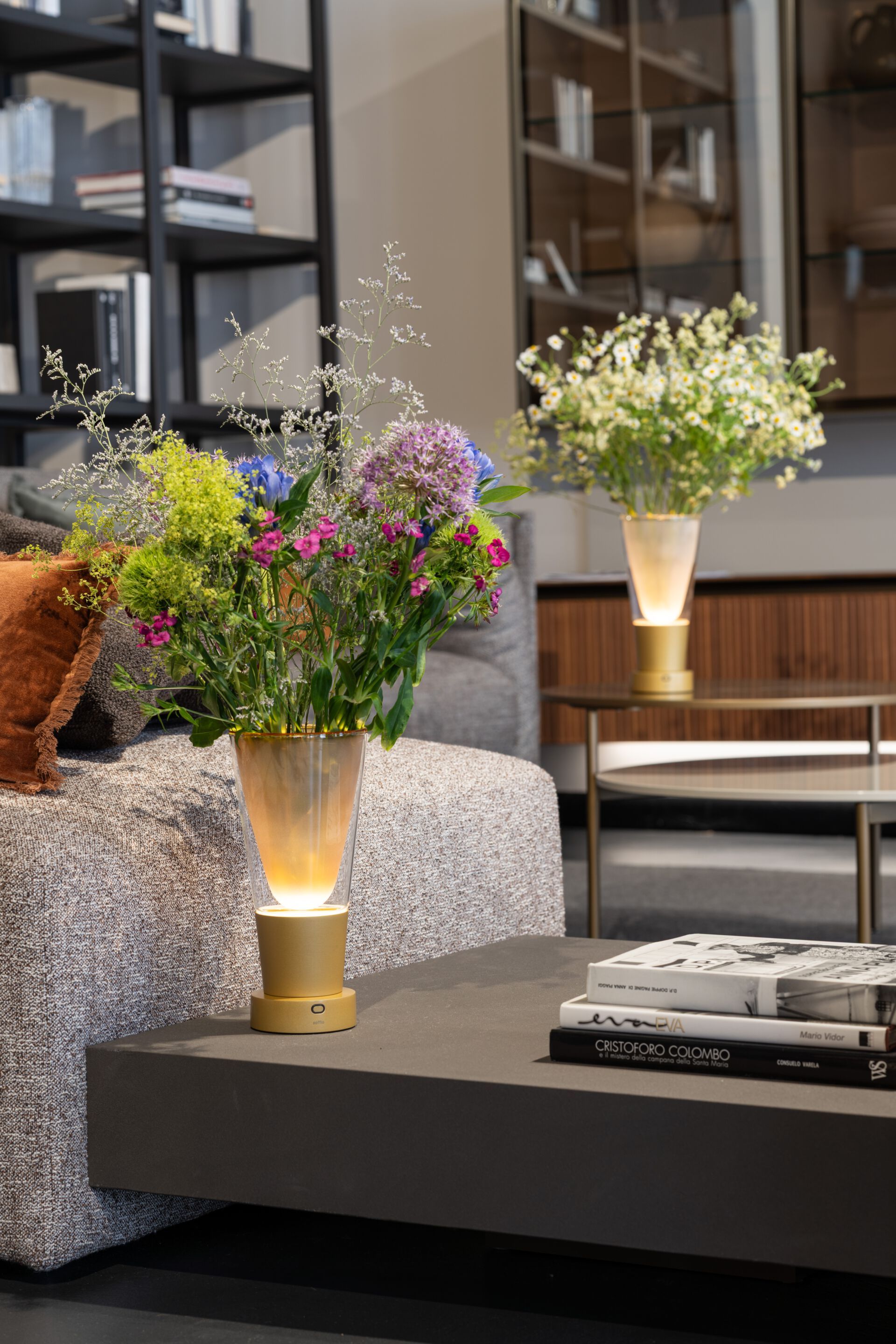 Алюминиевая аккумуляторная настольная лампа Zafferano Puff ARCH-00050766 - Вид №4