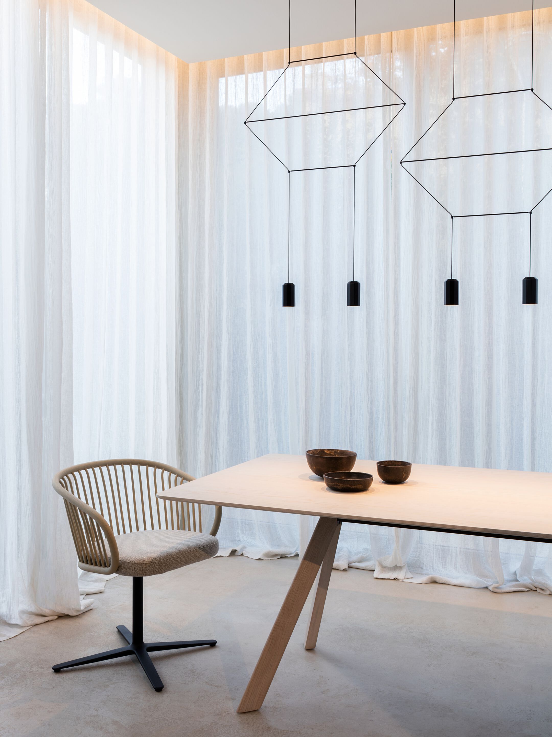 4-спицевое вращающееся кресло из ротанга со встроенной подушкой из ткани EXPORMIM HUMA ARCH-00125954 - Вид №1