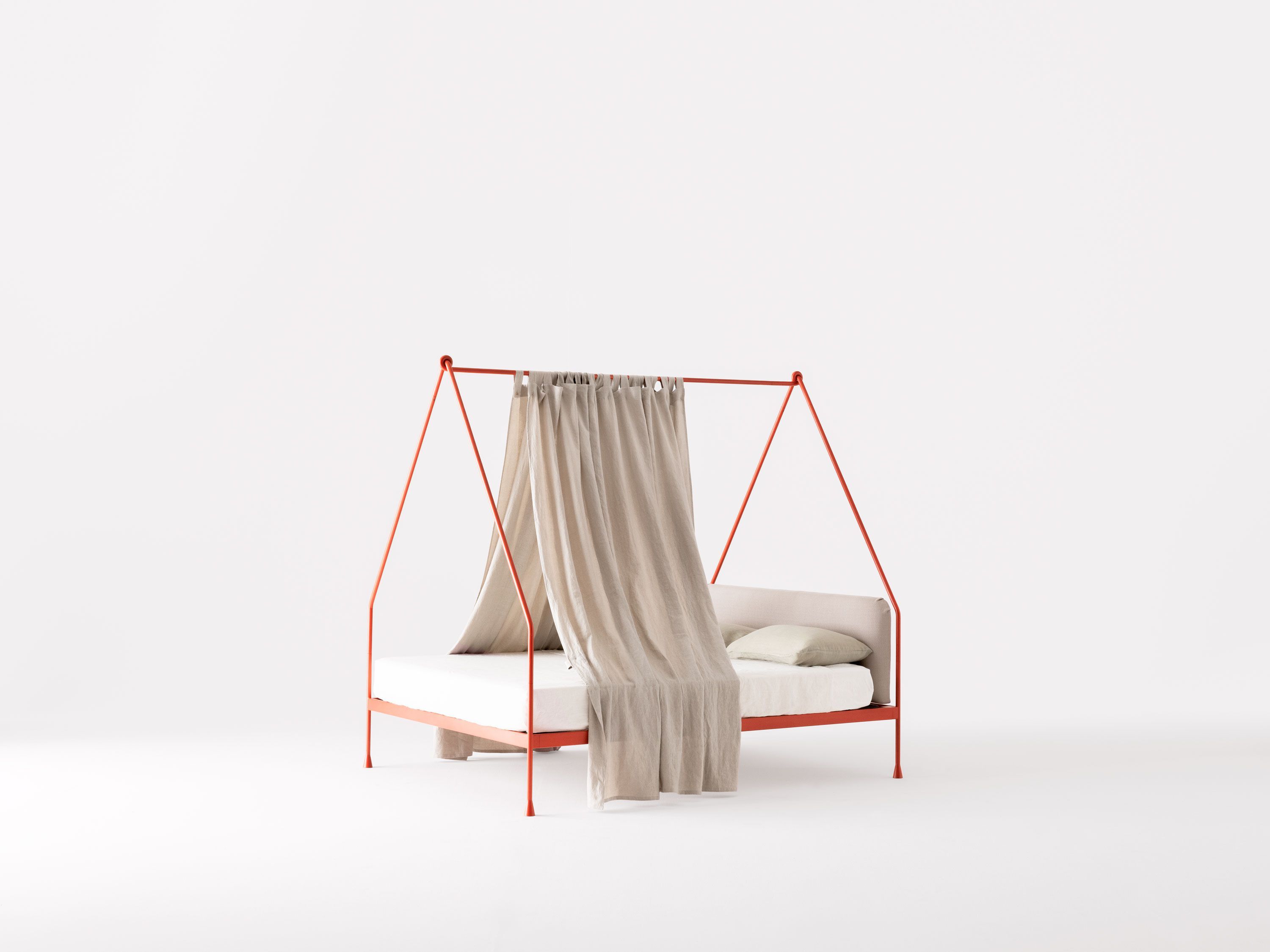 Двуспальная кровать из кованого железа с мягким изголовьем Lispi VETTA ARCH-00085027 - Вид №6