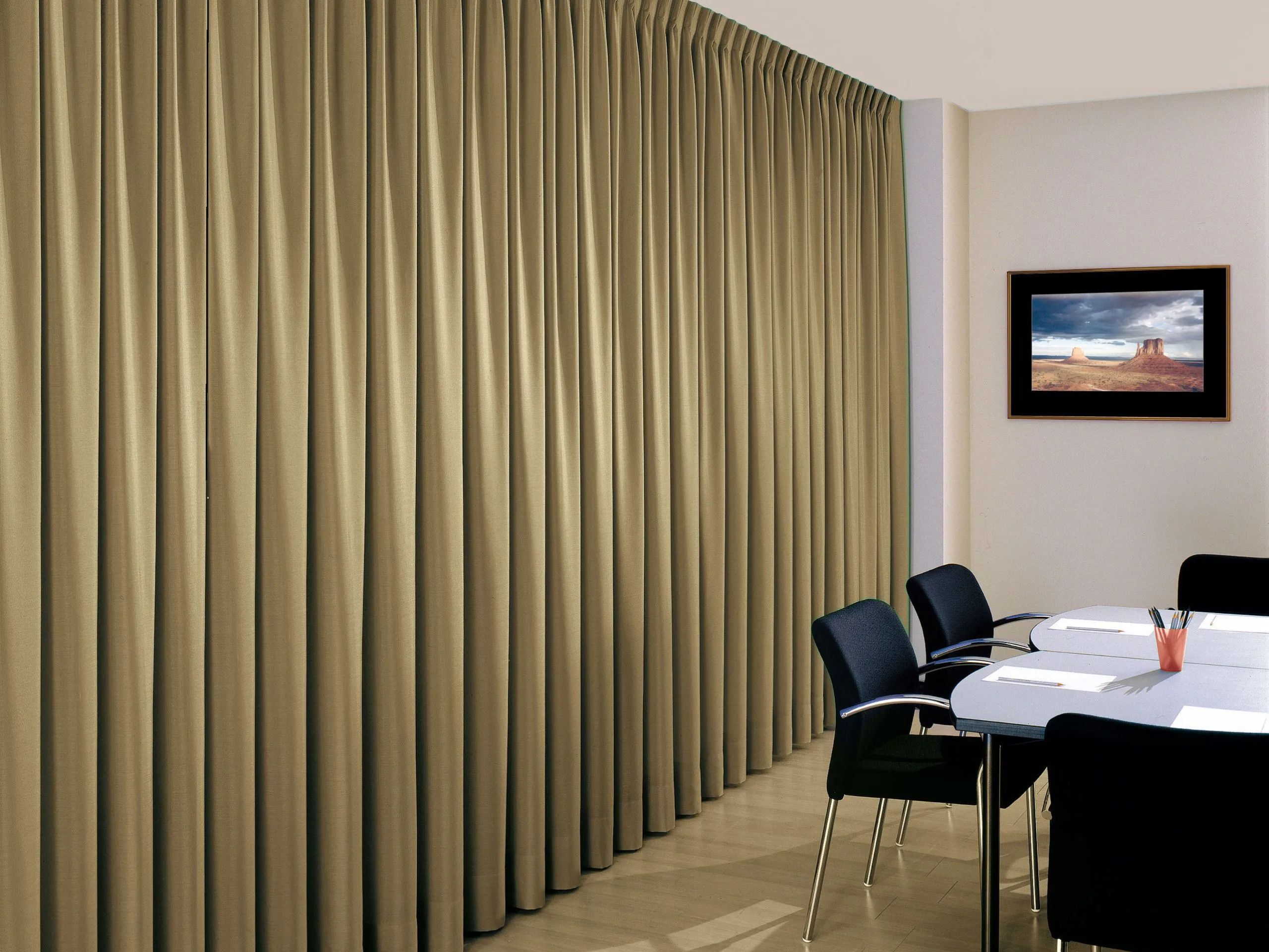 Алюминиевая направляющая для завитых штор Mottura SIPARIO 202 ARCH-00097879