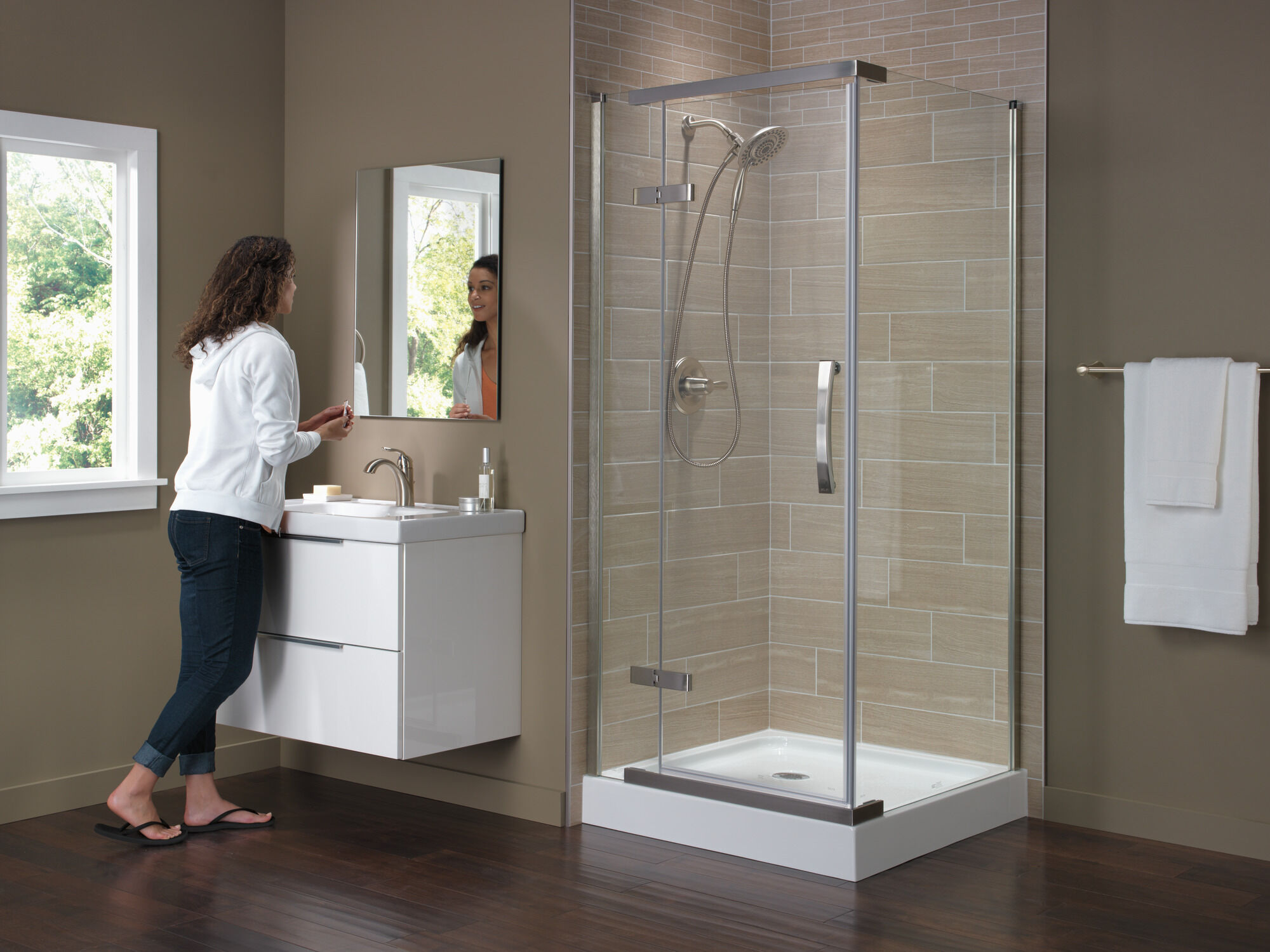 Подставка для душа 36 x 36 дюймов Delta Faucet B710912-3636-WH - Вид №9