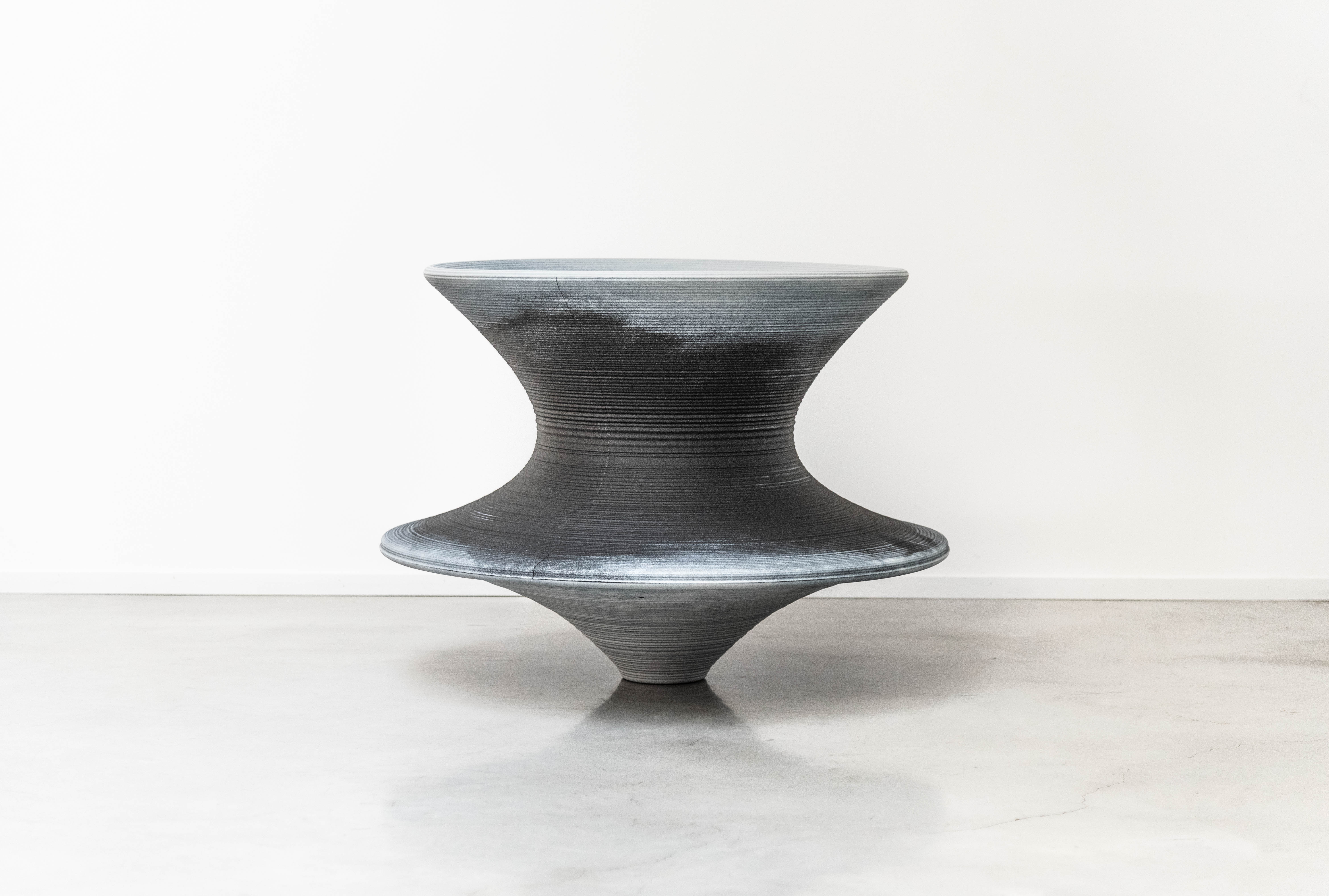 Magis Spun SD663 Стул вращающийся из полиэтилена. Цвет: Серый Серый антрацит-Светло серый  - Вид №3