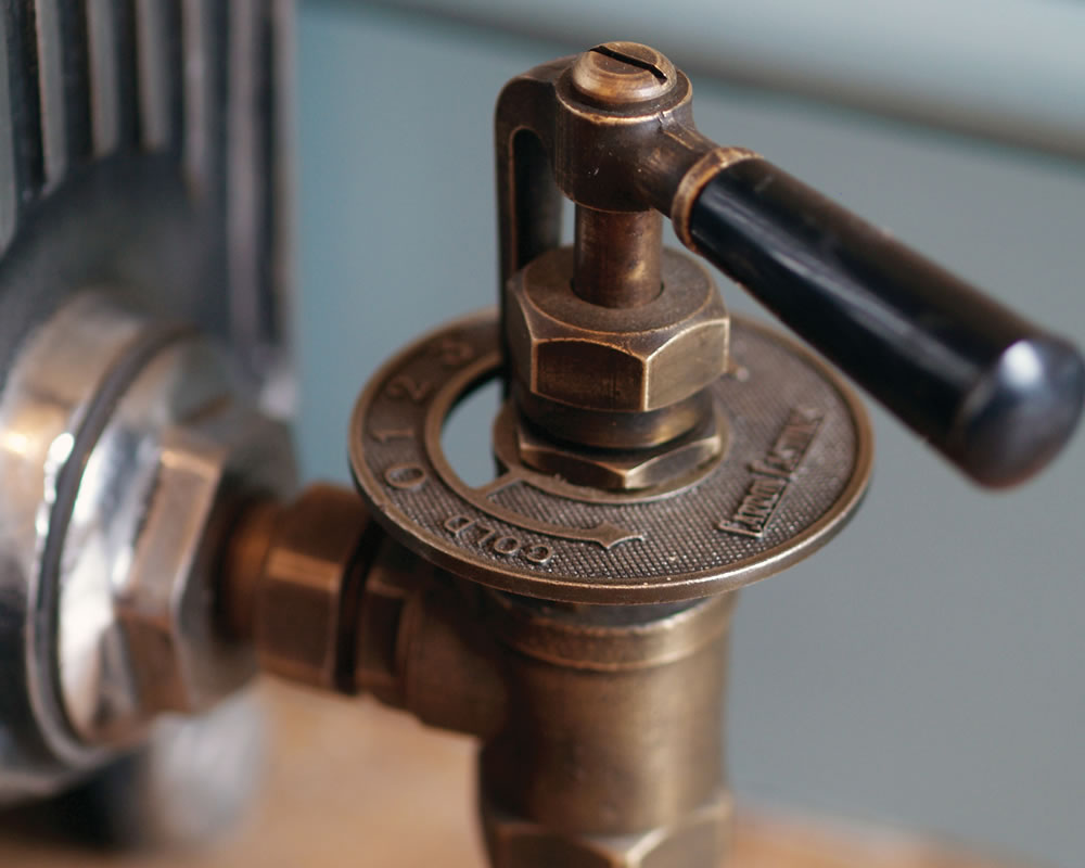 LD098 Дроссельная заслонка 15 мм впускной ручной клапан радиатора (античная латунь) Сarronheating  - Вид №4