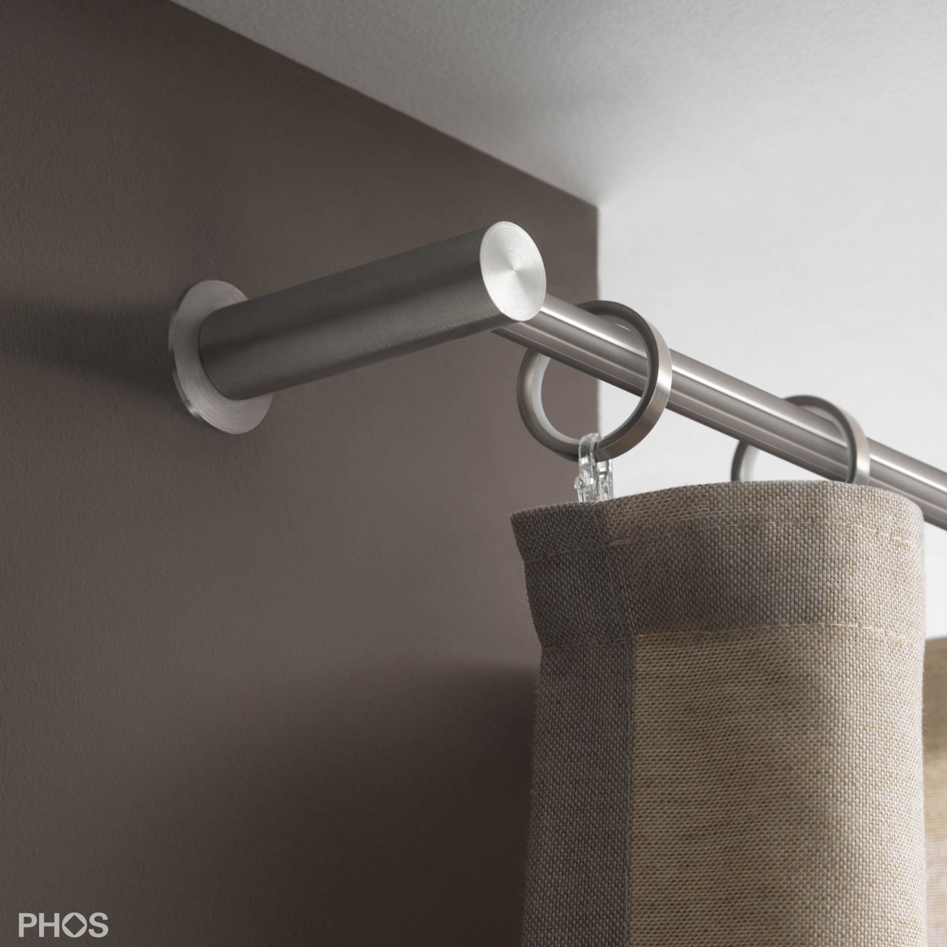 VS20-80E3200 Комплект карнизов: 320 см с 2 концевыми кронштейнами и 1 кронштейном в качестве центральной опоры (небольшое расстояние от стены) PHOS 