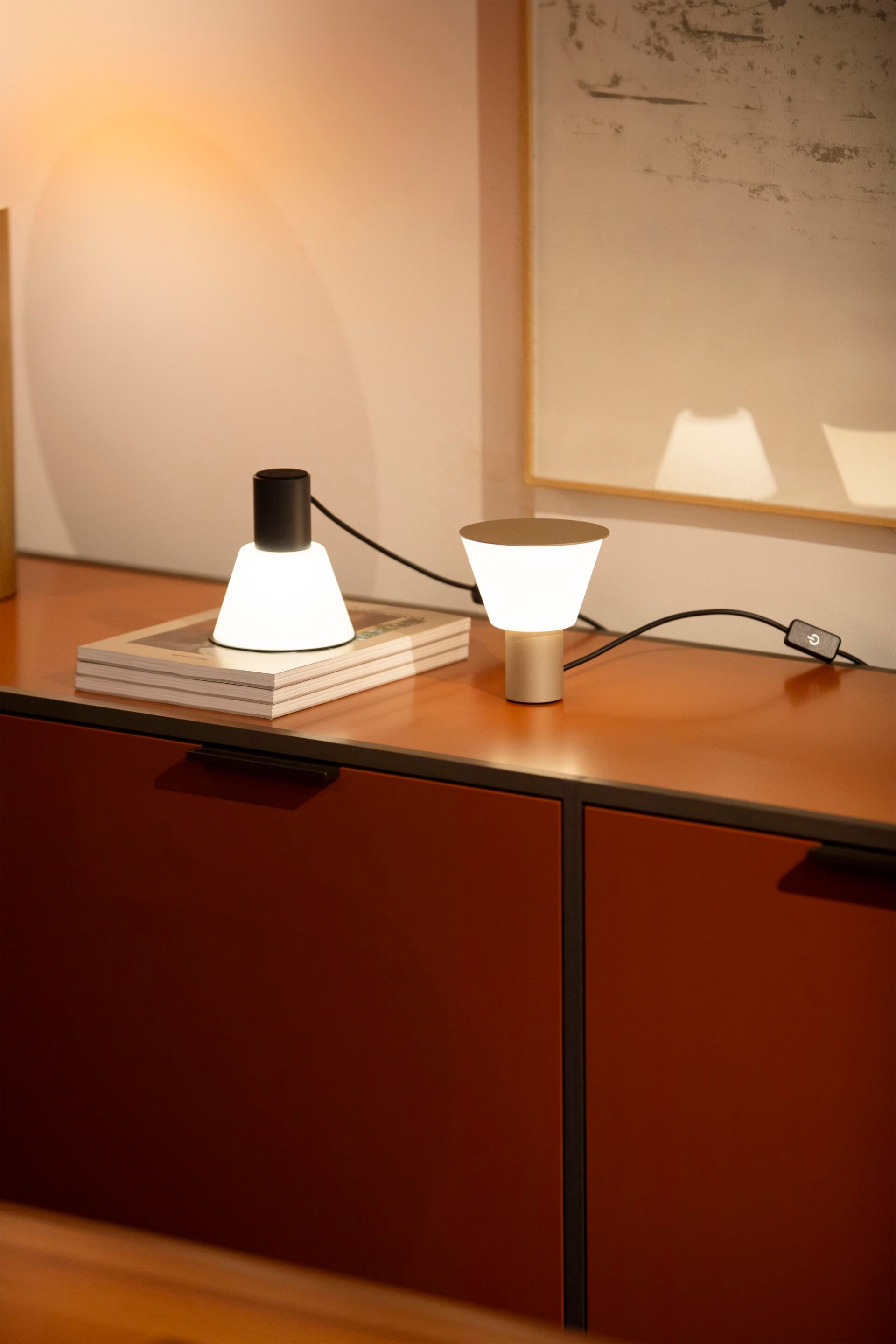 Светодиодная настольная лампа с регулируемой яркостью Estiluz Belt ARCH-00061196 - Вид №7