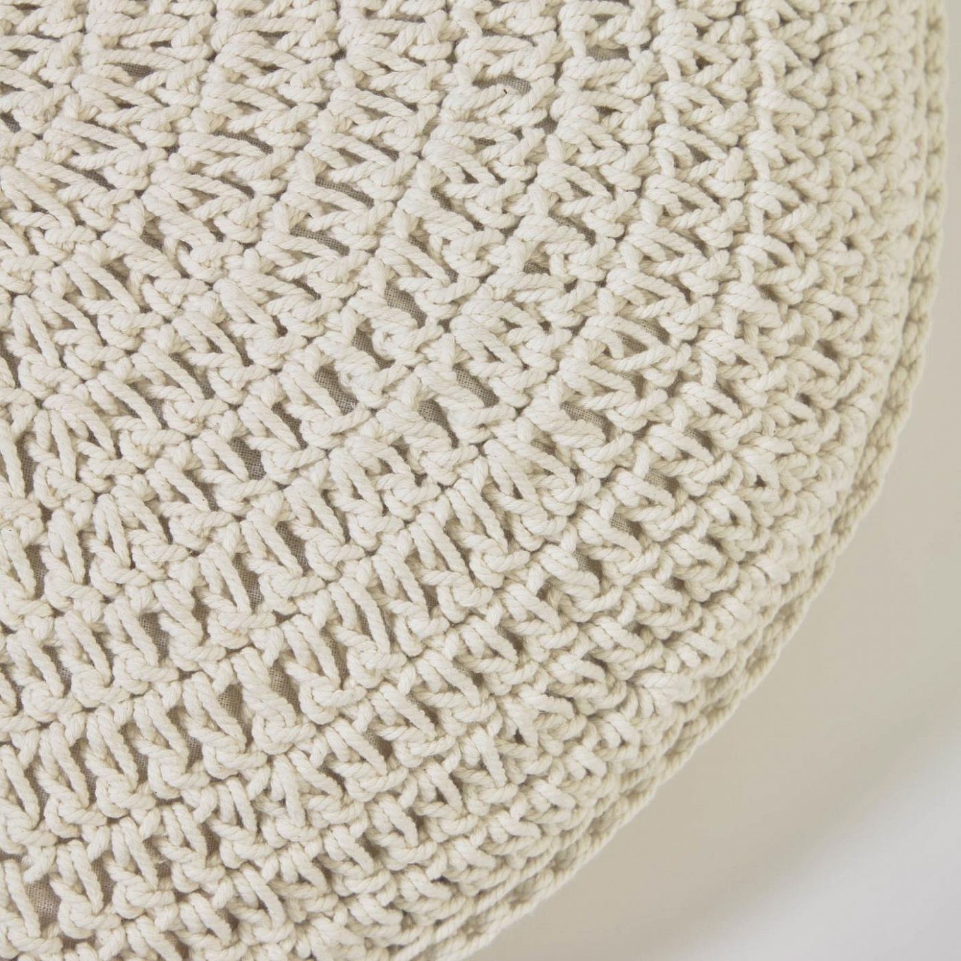 108463 Подушка круглая белая Ø 40 см La Forma Fara  - Вид №1