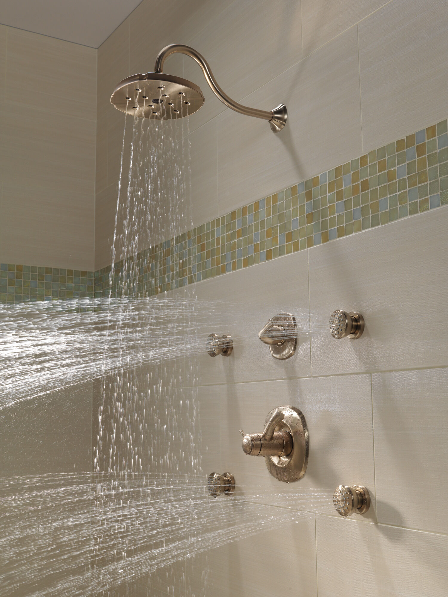 50102-CZ Спрей для тела для поверхностного монтажа Delta Faucet Delta Шампанское бронза - Вид №3