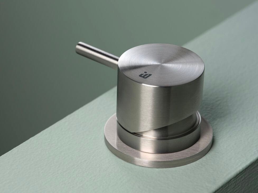 Пульт дистанционного управления из нержавеющей стали BEAMTECH Level ARCH-00091613