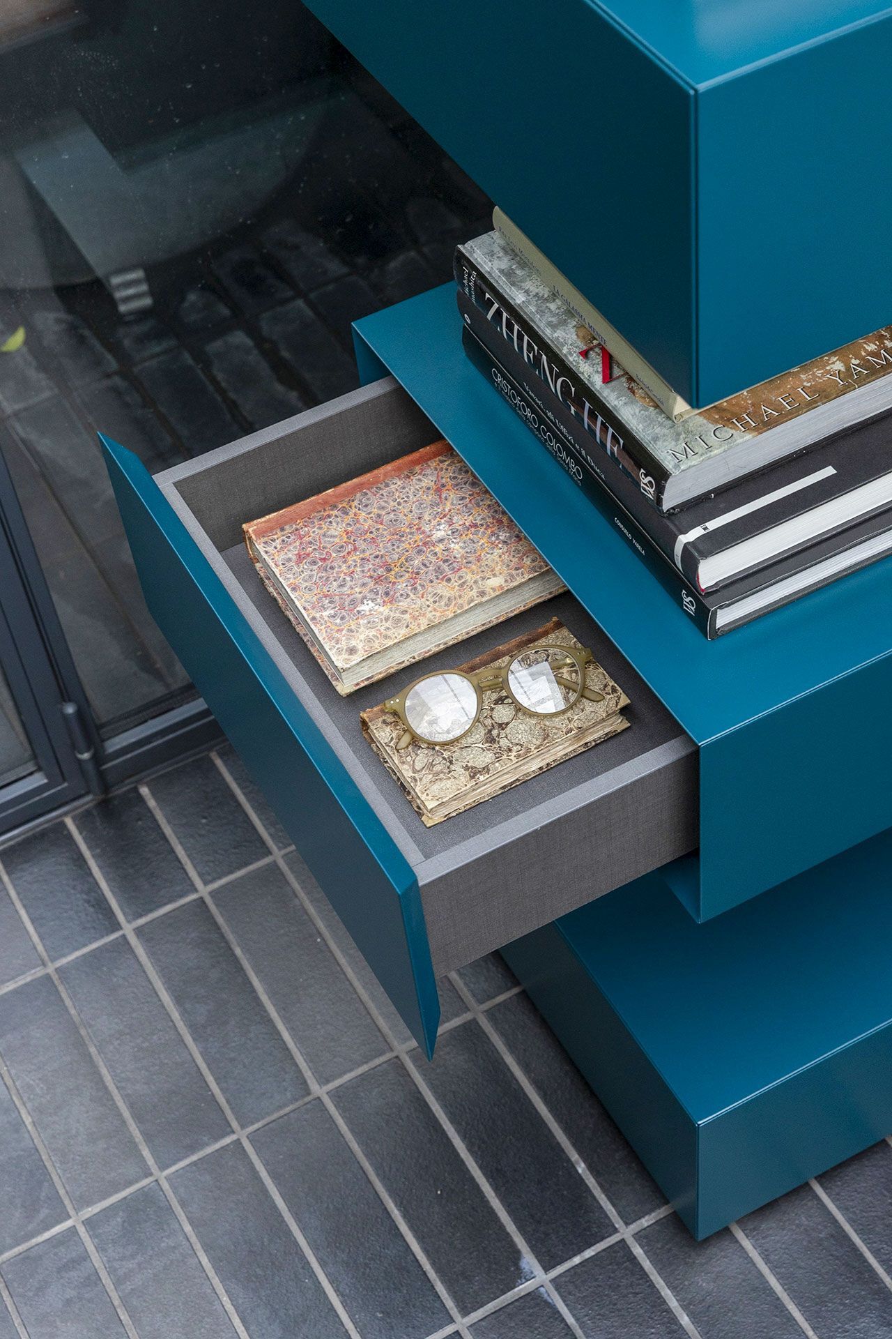 Комод из МДФ Mogg And ARCH-00100699 - Вид №4