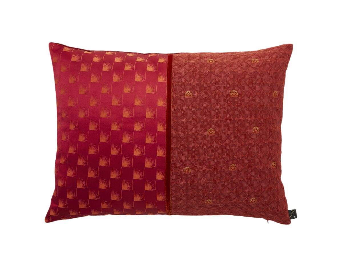 Прямоугольная подушка из ткани K-3 Maiko ARCH-00085377