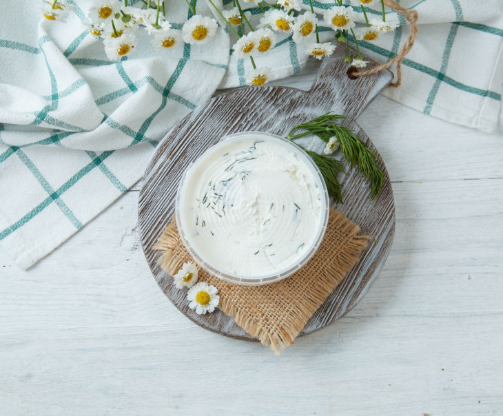 3544 Козий сыр творожный "Шевре" с укропом Вкусляндия 