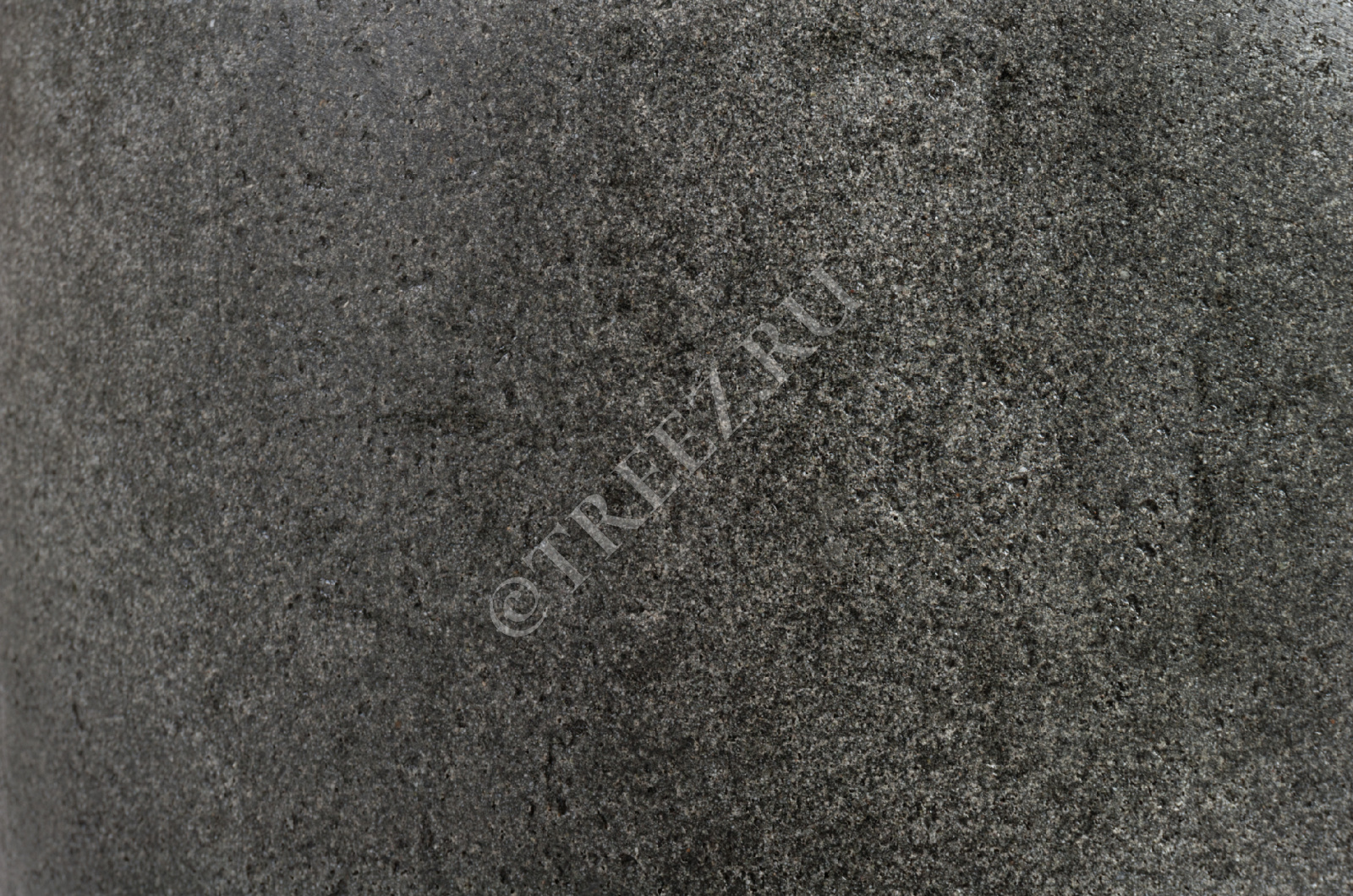 41.3317-01-002-GR-95 Кашпо  Effectory - серия Stone - Высокий округлый конус - Тёмно-серый камень Цветочная коллекция  - Вид №1