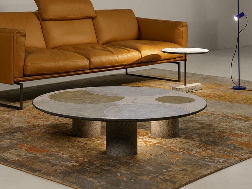 Светлый журнальный столик из майоликовой лавы и дуба DOMIZIANI современный ARCH-00078142